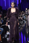 Vestido de encaje de Elie Saab de la colección otoño/invierno 2017/2018 en París Fashion Week