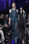 Vestido transparente de Elie Saab de la colección otoño/invierno 2017/2018 en París Fashion Week