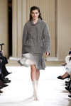 Total look de pata de gallo de Giambattista Valli otoño/invierno 2017/2018 en la Paris Fashion Week
