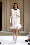 Chaqueta estampada de Giambattista Valli otoño/invierno 2017/2018 en la Paris Fashion Week
