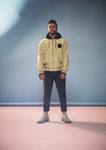 The Weeknd con una bomber dorada de H&M primavera/verano 2017