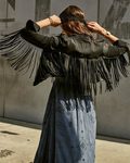 Chaqueta negra con flecos de Replay primavera/verano 2017