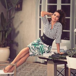 Eva Mendes con un total look de su propia colección primavera/verano 2017 con NY&C