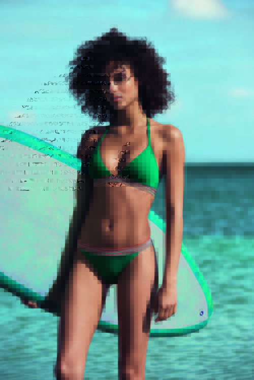 Bikini de color verde de Etam colección primavera/verano 2017