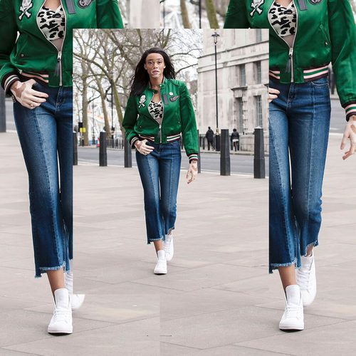 Winnie Harlow con unas 'Chuck Taylor All Star' blancas en la nueva campaña de Converse