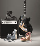 Cuñas de esparto de la colección de Ellie Goulding con Deichmann