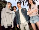 Diseños de la colección de Marc Márquez con Pull&Bear
