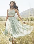 Crop top y falda vaporosa color menta para la colección SpringSummer 2017 de H&M