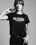 Alessandra Ambrosio con una camiseta de Re/Done la nueva colección primavera/verano 2017