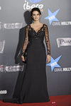 Penélope Cruz con un vestido de encaje negro de Armani