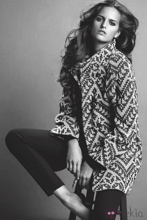 Modelo Izabel Goulart, muy guapa para para Marella 2011