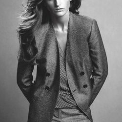 Izabel Goulart es la nueva imagen de Marella 2011