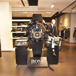 Maqueta frontal del reloj Boss Racing de F1