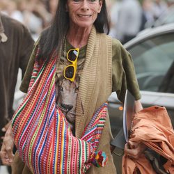 Geraldine Chaplin con maxibolso