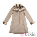 Abrigo gris claro de piel vuelta de la colección otoño/invierno 2011-2012 de Jocavi