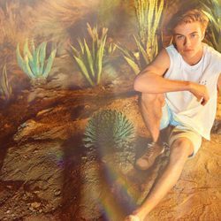 Camiseta básica y bermudas de H&M colección 'Loves Coachella' 2017