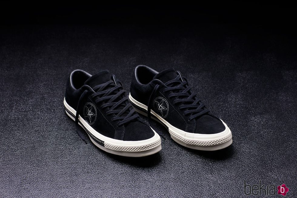 Nuevo modelo de las zapatillas One Star '74 de Converse y Neighborhood