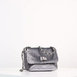 Bolso plateado de Steve Madden primavera/verano 2017