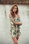 Mono de color verde de Salsa primavera/verano 2017