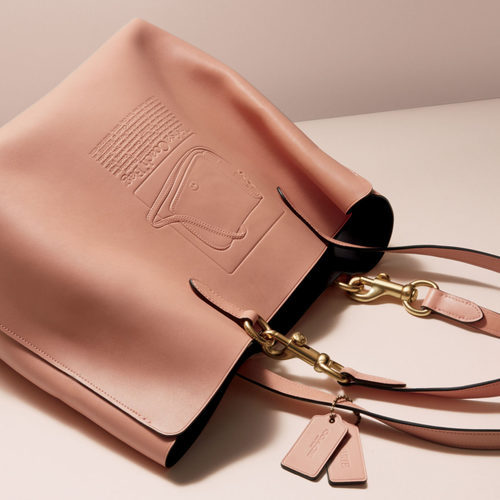 Bolso grande rosa cuarzo de la primavera/verano 2017 de Coach & Rodarte