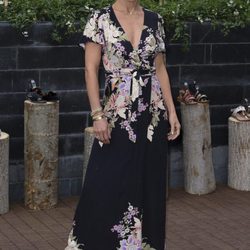 Elsa Pataky con un look primaveral en la presentación de la nueva colección de Gioseppo