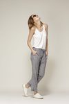 Pantalón gris de lino de la primavera/verano 2017 de Esmara by Lidl