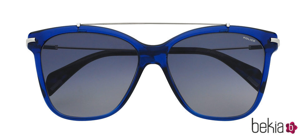 Gafas de sol con montura azul de Police primavera/verano 2017
