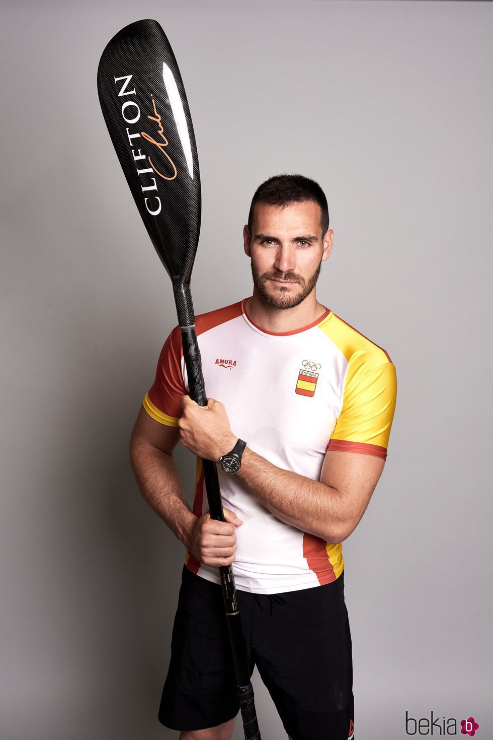 Saúl Cravioto nuevo embajador de la colección 'Clifton Club' de Baume & Mercier