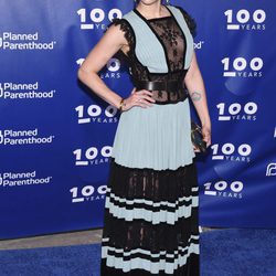Scarlett Johansson con un vestido Elie Saab en unos premios solidarios