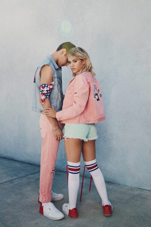 Sofia Richie y Lucky Blue Smith en la nueva campaña de Tommy Hilfiger 2017