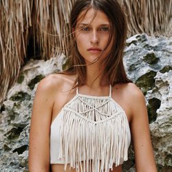Bikini con detalle de flecos de la colección de baño de Oysho 2017