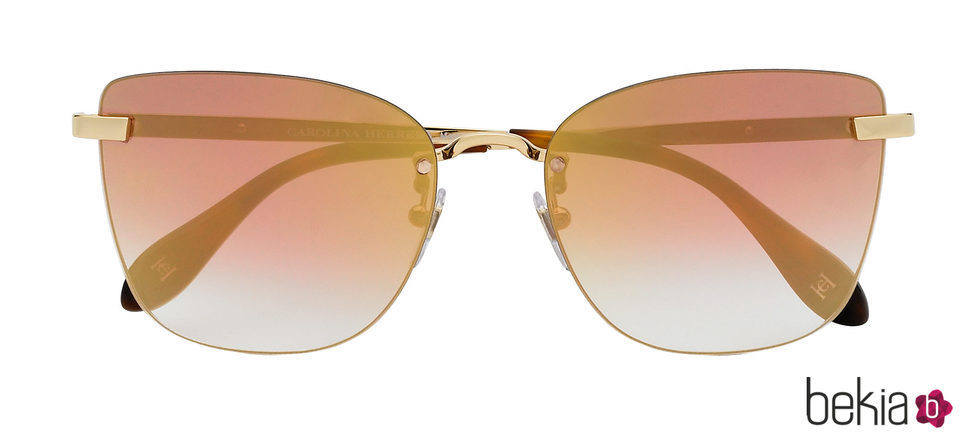 Gafas de sol con lentes rosas de Carolina Herrera primavera/verano 2017