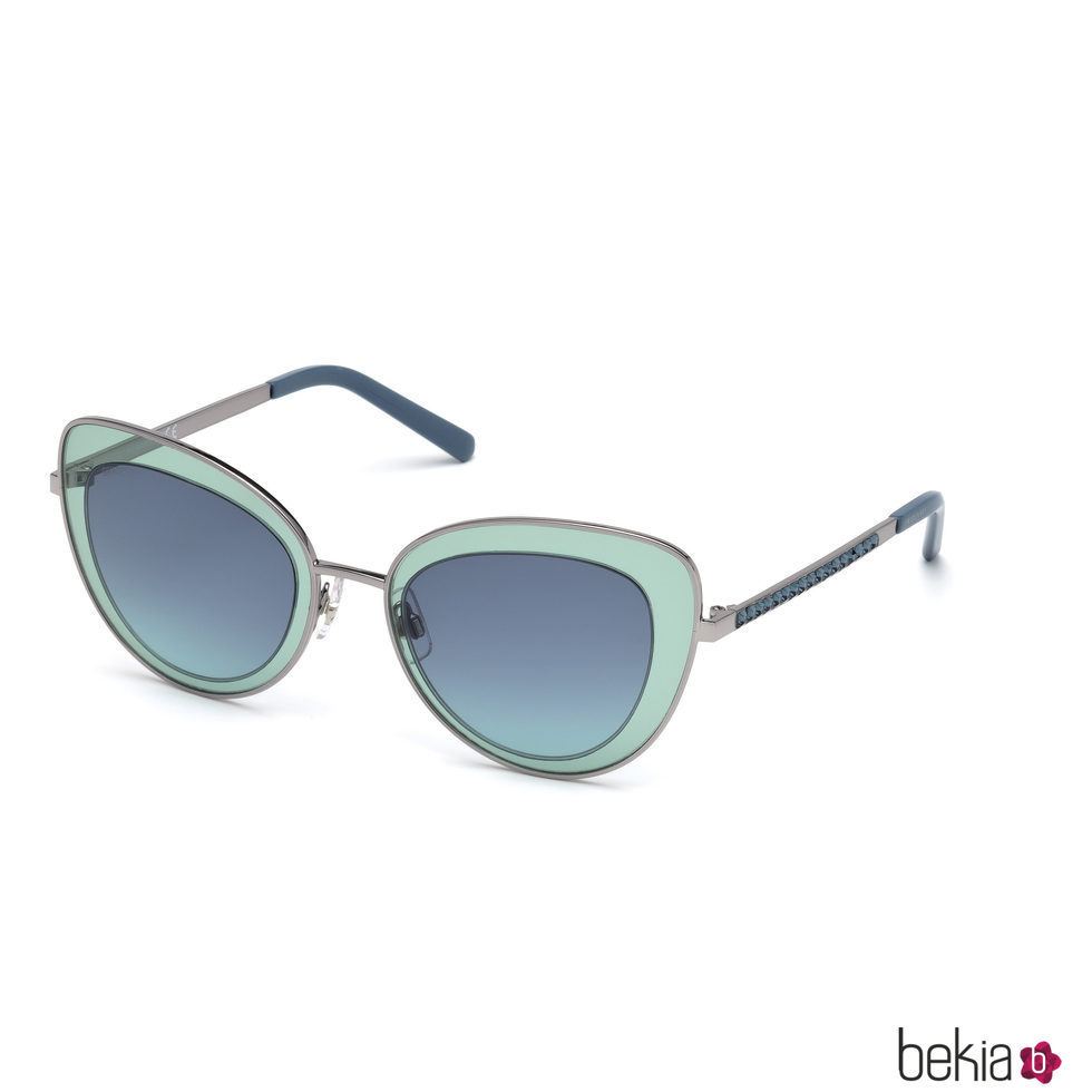 Modelo SK0144 14W de la colección Swarovski Eyewear Primavera/Verano 2017