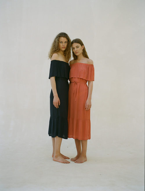Vestidos de algodón en la colección limitada Nice Things 2017