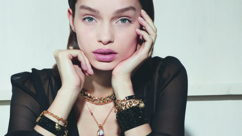 Karl Lagerfeld para Swarovski.