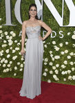 Stephanie J. Block en la alfombra roja de los Tony Awards 2017