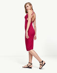 Vestido con tiras en la espalda de la colección en edición limitada de Stradivarius para Verano 2017