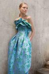 Vestido con volantes de la Colección Resort 2018 de Carolina Herrera