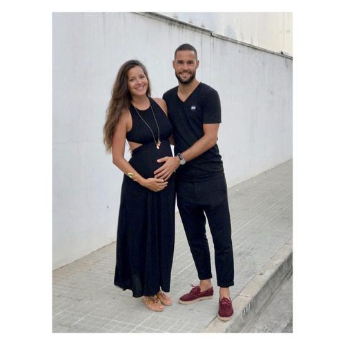 Malena Costa posa junto a su marido Mario Suárez