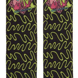 Calcetines negros con estampado verde neón de la colección colaborativa 'ASOS x MTV'