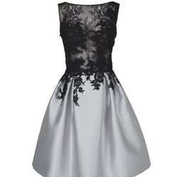 Vestido corto negro de la nueva colección de fiesta de Pronovias 2018