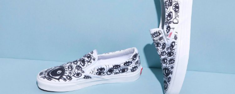 Vans con ojos pintados diseñadas por Marc Jacobs
