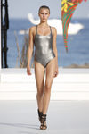 Bañador metalizado de Andrés Sardá para la colección 'High Season' en MBFW IBIZA