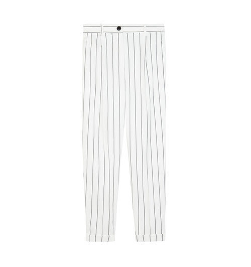 Pantalón blanco de rayas de Bershka de la colección de verano 2017