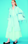 Falda de tul azul de la colección primavera 2018 de Nina Ricci