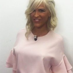 Ylenia Padilla con una camisa de Zara en la promoción de su nuevo programa para MTMAD