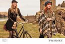 Stella Maxwell y Stella Lucia con estampado leopardo de la campaña 'On the road' de Twinset