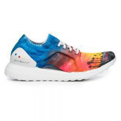 Zapatilla con palmeras de Adidas por California