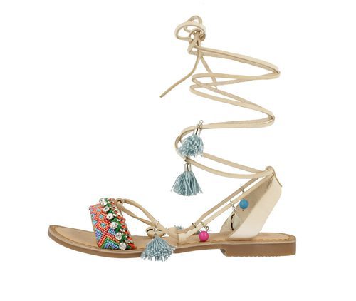 Sandalias boho con tiras beige de la colección 'Bali' de Gioseppo