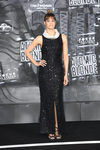 Sofia Boutella con un vestido con pedreria